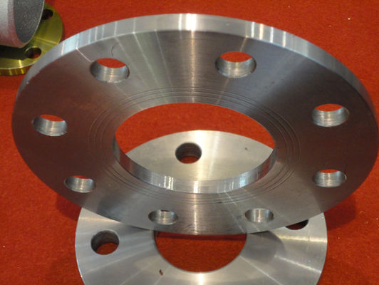 Rost-Beweis-Öl JIS B2220 SLIP AUF geschmiedetem Flansch SF390A SF440A SS400 304 316